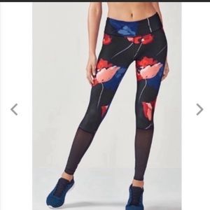 Fabletics Leggings Phillipa Blue Red Floral Print